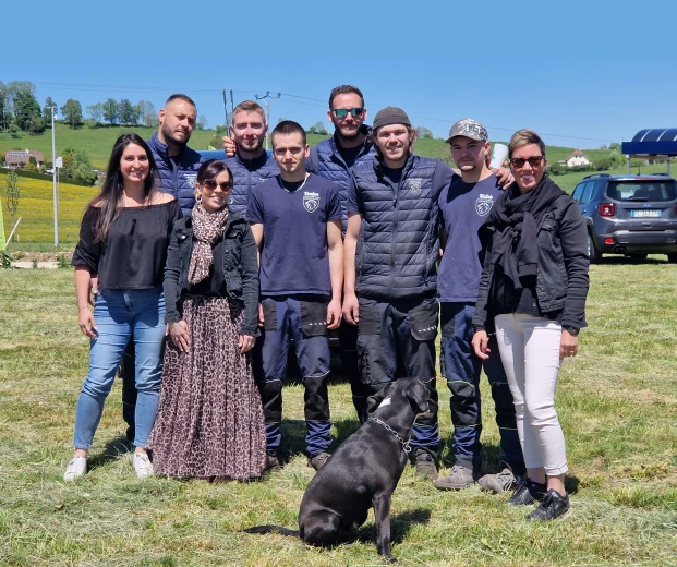 Nouvelle Peugeot 208 bleue – Design moderne et sportif, idéale pour la ville et la route.